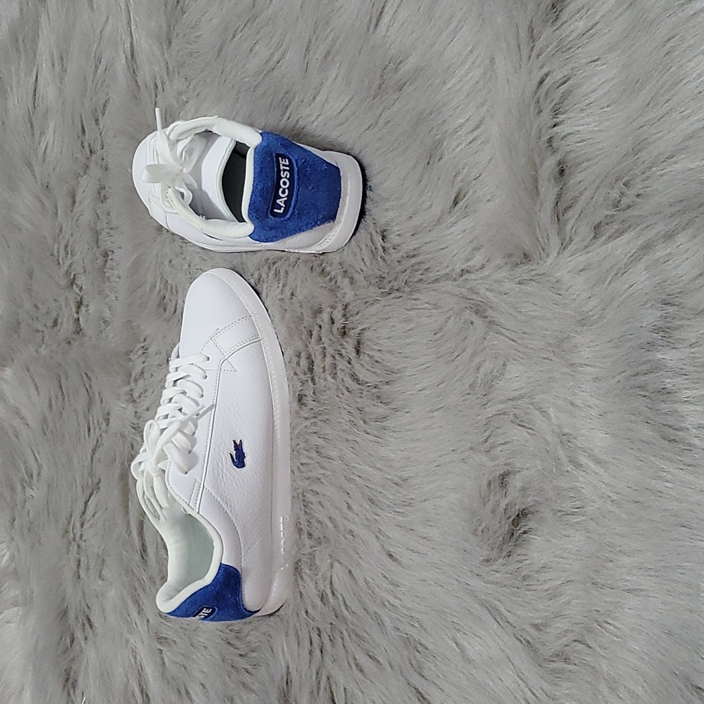 Women Lacoste shoes, Size 7